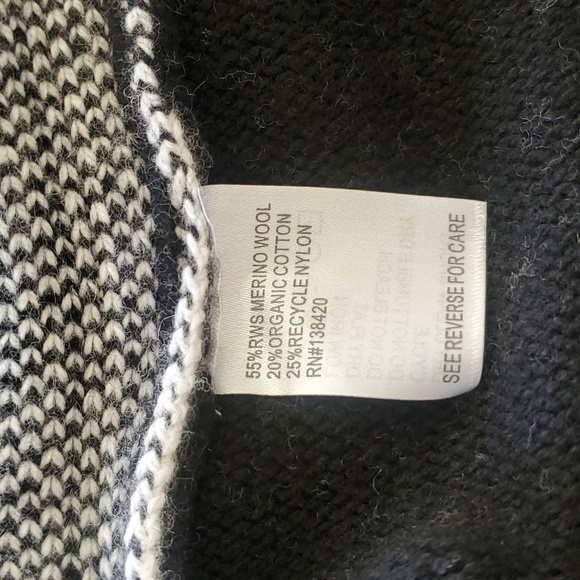 NWT Carlisle/perse Black sweater L - Picture 5 of 7